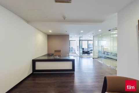 Zyrë në Business Bay, Dubai, Emiratet e Bashkuara Arabe 82.5 m2. № 660585 - Foto 2