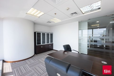Zyrë në Business Bay, Dubai, Emiratet e Bashkuara Arabe 82.5 m2. № 660585 - Foto 12