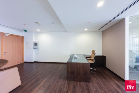Zyrë në Business Bay, Dubai, Emiratet e Bashkuara Arabe 82.5 m2. № 660585 - Foto 11