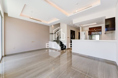 Maison de ville à vendre à  Dubai, EAU 4 chambres, 149 m2 № 736199 - photo 2