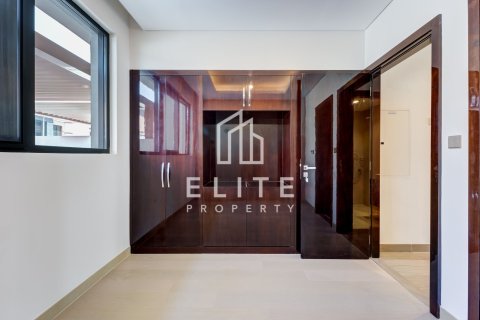 Maison de ville à vendre à  Dubai, EAU 4 chambres, 149 m2 № 736199 - photo 10