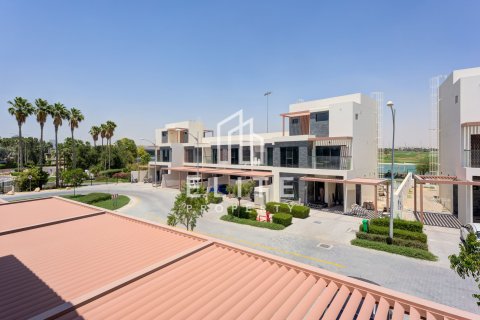 Maison de ville à vendre à  Dubai, EAU 4 chambres, 149 m2 № 736199 - photo 24