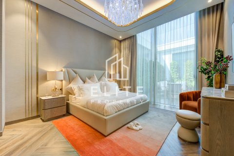 Villa in Dubai, UAE 7 bedrooms, 991 sq.m. № 736205 - photo 11