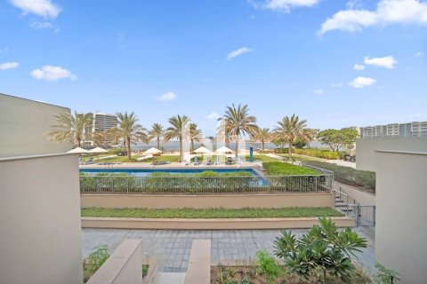Adosado en venta en Al Raha Beach, Abu Dhabi, EAU 3 dormitorios, 323 m2 № 642522 - foto 2