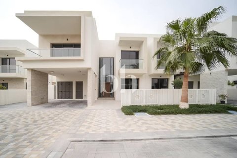 Huvila Yas Island, Abu Dhabi, Arabiemiraatit 4 makuuhuonetta, 355 m2 № 642523 - kuva 2