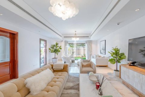 Villa Abu Dhabijā, AAE 4 istabas, 263 m2 Nr. 642521 - attēls 1