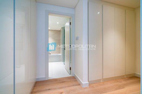 Byt na Saadiyat Island, Abu Dhabi, SAE 3 ložnice, 284.8 m² Č.: 629650 - fotografie 9