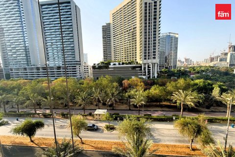 Apartament na sprzedaż w Dubai, ZEA 3 sypialnie, 120.6 mkw., nr 760301 - zdjęcie 26