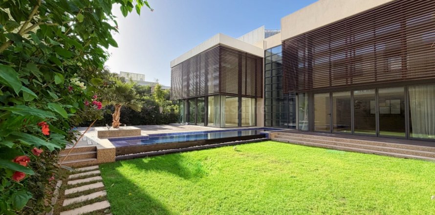 Vila u gradu Mohammed Bin Rashid City, Dubai, UAE 5 spavaće sobe, 746 m2 Br. 715193