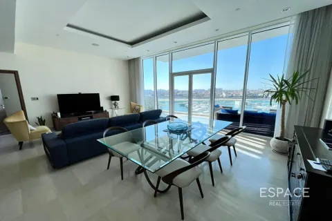 Apartament në Palm Jumeirah, Dubai, Emiratet e Bashkuara Arabe 2 dhoma gjumi, 159 m2. № 649620 - Foto 2