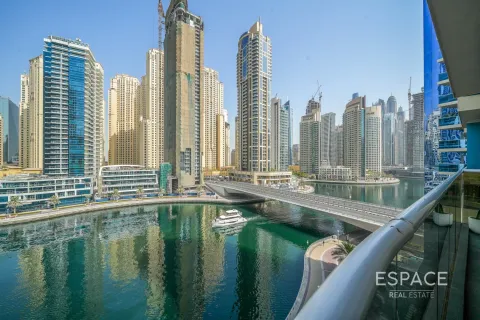 Apartment in Dubai Marina, UAE 2 bedrooms, 117 sq.m. № 649623 - photo 19
