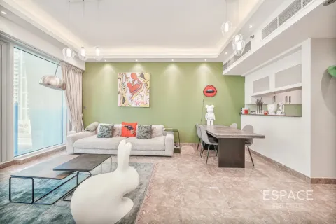 Apartment in Dubai Marina, UAE 2 bedrooms, 117 sq.m. № 649623 - photo 12