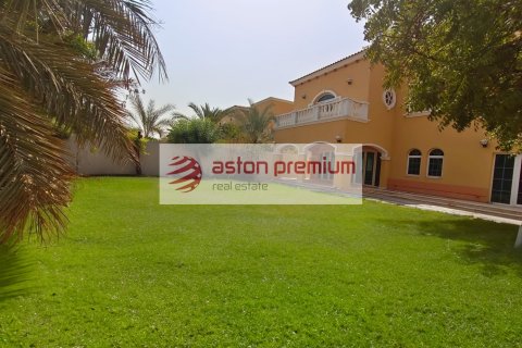 Vila v Jumeirah Park, Dubai, SAE 5 ložnice, 435.6 m² Č.: 670286 - fotografie 15