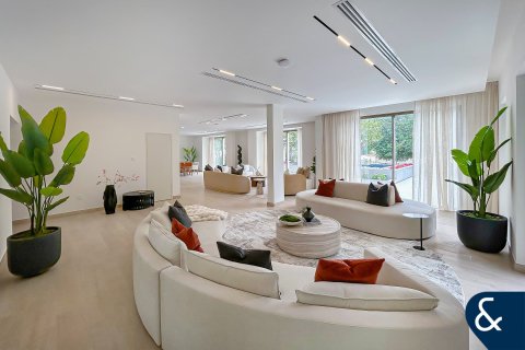 Vila di Dubai Sports City, Dubai, UEA 5 kamar tidur, 557 m2 nomor 671224 - foto 2