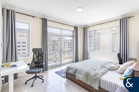 Apartman u gradu The Views, Dubai, UAE 2 spavaće sobe, 130 m2 Br. 671222 - Slika 1