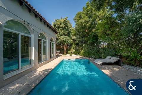 וילה למכירה ב Jumeirah Golf Estates, Dubai, איחוד האמירויות  5 חדרי שינה, 973 מ"ר, מספר 671223 - תמונה 2