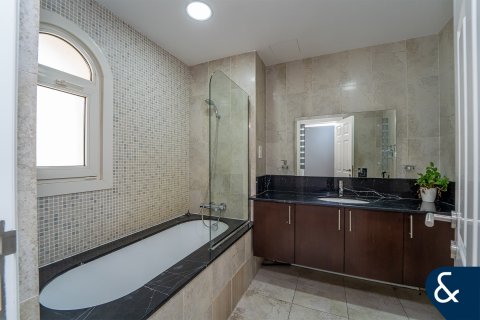 וילה למכירה ב Jumeirah Golf Estates, Dubai, איחוד האמירויות  5 חדרי שינה, 973 מ"ר, מספר 671223 - תמונה 21