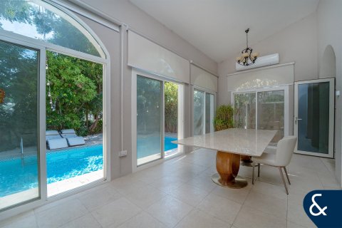 וילה למכירה ב Jumeirah Golf Estates, Dubai, איחוד האמירויות  5 חדרי שינה, 973 מ"ר, מספר 671223 - תמונה 3