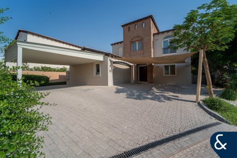 וילה למכירה ב Jumeirah Golf Estates, Dubai, איחוד האמירויות  5 חדרי שינה, 973 מ"ר, מספר 671223 - תמונה 1