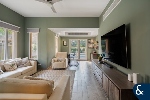 Vila di The Springs, Dubai, UEA 3 kamar tidur, 251 m2 nomor 671220 - foto 3