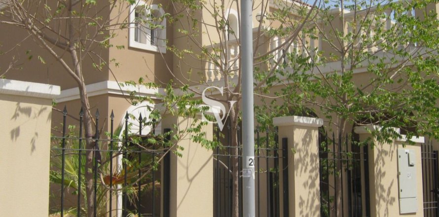 Townhouse di Jumeirah Village Circle, Dubai, UEA 3 kamar tidur, 317 m2 nomor 715926