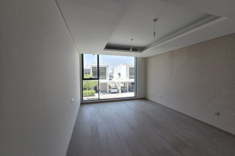 Vila di DAMAC Hills (Akoya by DAMAC), Dubai, UEA 7 kamar tidur, 519 m2 nomor 715927 - foto 16