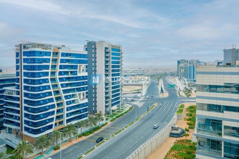 Apartmen di Al Raha Beach, Abu Dhabi, UAE 2 bilik tidur, 145.5 meter persegi № 655625 - foto 17