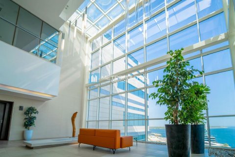 Apartmen di Al Raha Beach, Abu Dhabi, UAE 2 bilik tidur, 145.5 meter persegi № 655625 - foto 13