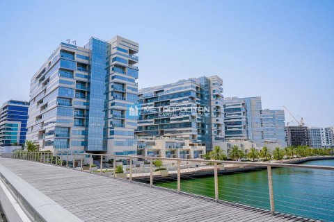 Apartmen di Al Raha Beach, Abu Dhabi, UAE 2 bilik tidur, 145.5 meter persegi № 655625 - foto 15