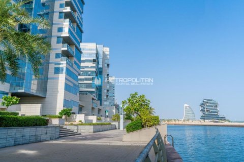 Apartmen di Al Raha Beach, Abu Dhabi, UAE 2 bilik tidur, 145.5 meter persegi № 655625 - foto 16