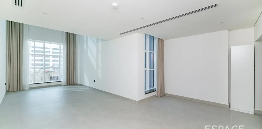 Duplex in Dubai Marina, Dubai, UAE 1 bedroom, 142 sq.m. № 661230