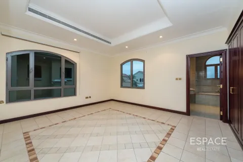 Palm Jumeirah, Dubai, UAE의 임대용 빌라 침실 4개, 623제곱미터 번호 661226 - 사진 7