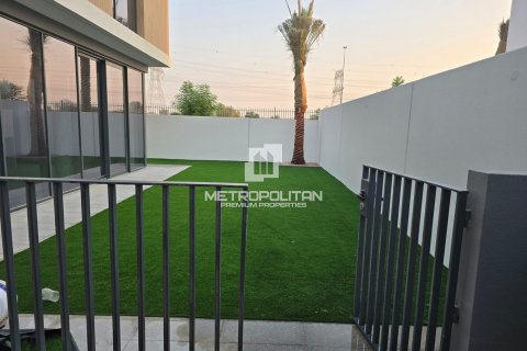 Villa te huur in Arabian Ranches 3, Dubai, VAE 4 slaapkamers, 302 vr.m., nr 663830 - foto 21