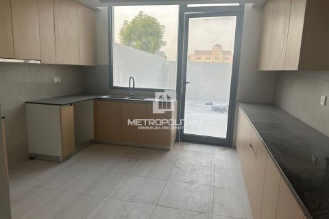 Kaupunkipientalo wasl gate, Dubai, Arabiemiraatit 3 makuuhuonetta, 480 m2 № 663832 - kuva 3