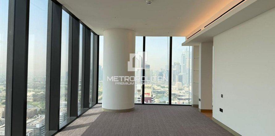 Lägenhet i Dubai Internet City, Dubai, UAE 4 sovrum, 470 kvm Nr. 664004