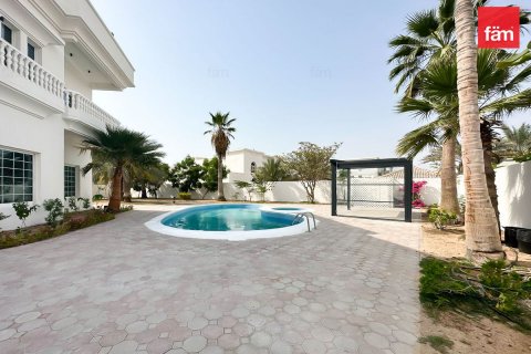 Villa sa Al Barsha, Dubai, UAE 5 silid-tulugan, 1543.2 sq.m. № 633806 - larawan 17