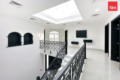 Villa sa Al Barsha, Dubai, UAE 5 silid-tulugan, 1543.2 sq.m. № 633806 - larawan 19