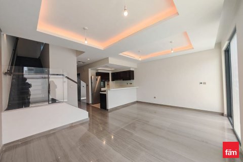 Kuća u nizu u Dubai, UAE 4 spavaćih soba, 139.3 m2 Br. 633810 - fotografija 2