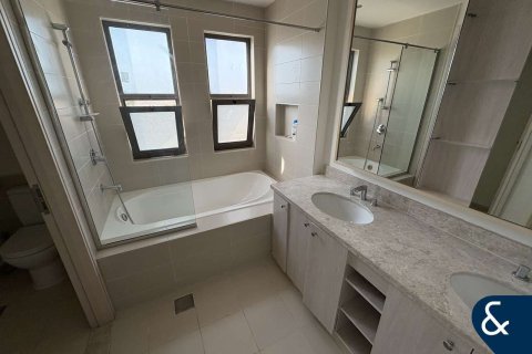 Villa sa Reem, Dubai, UAE 4 silid-tulugan, 221 sq.m. № 668469 - larawan 8