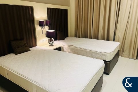 דירה להשכרה ב Business Bay, Dubai, איחוד האמירויות 2 חדרי שינה, 117 מ"ר, מספר 668470 - תמונה 13