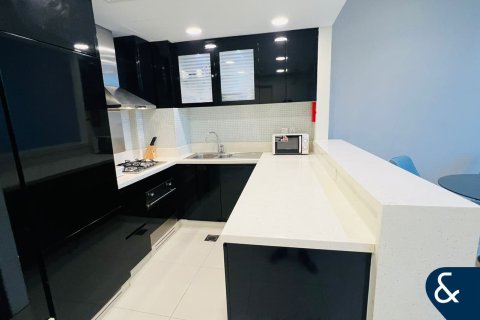 דירה להשכרה ב Business Bay, Dubai, איחוד האמירויות 2 חדרי שינה, 117 מ"ר, מספר 668470 - תמונה 6