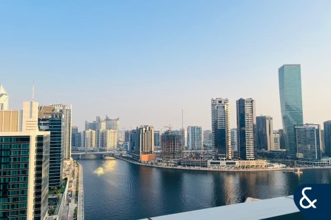 דירה להשכרה ב Business Bay, Dubai, איחוד האמירויות 2 חדרי שינה, 117 מ"ר, מספר 668470 - תמונה 3