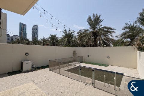 Villa itt: Jumeirah Village Circle, Dubai, EAE, 3 hálószoba, 286 m², azonosító: 668468 - fénykép 4