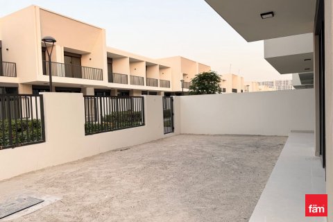 Rumah bandar di Town Square, Dubai, UAE 4 bilik tidur, 261.2 meter persegi № 655630 - foto 6