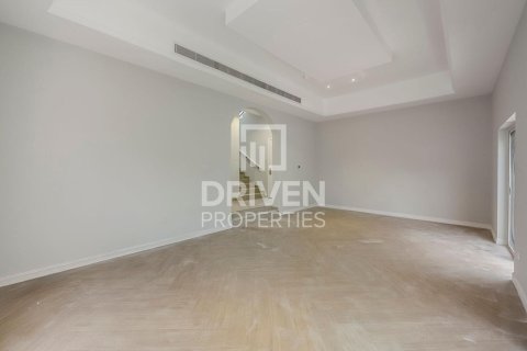 Villa zur Miete in Umm Suqeim, Dubai, VAE 3 Schlafzimmer, 260 m2 Nr. 655579 - Foto 5