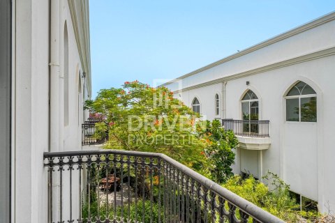 Villa zur Miete in Umm Suqeim, Dubai, VAE 3 Schlafzimmer, 260 m2 Nr. 655579 - Foto 1