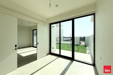 Városi lakóépület itt: Town Square, Dubai, EAE, 4 hálószoba, 281.8 m², azonosító: 655633 - fénykép 17