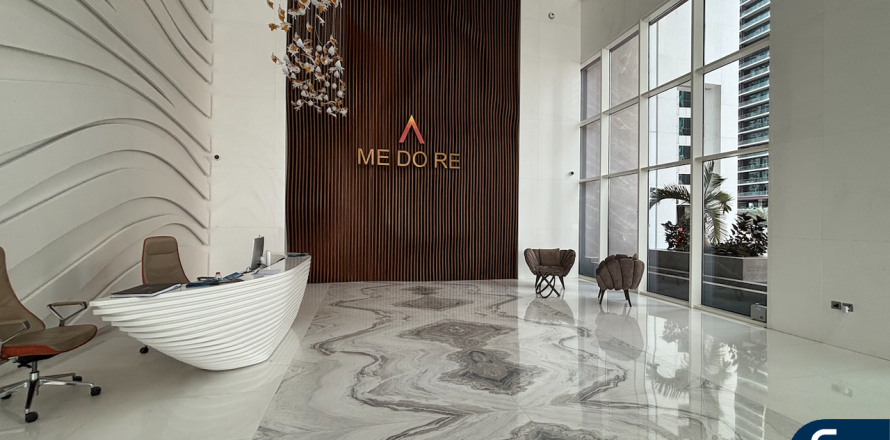 Jumeirah Lake Towers, Dubai, UAE의 아파트 42제곱미터 번호 671059