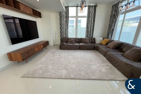 Vila v DAMAC Hills (Akoya by DAMAC), Dubai, SAE 6 ložnice, 279 m² Č.: 671056 - fotografie 4