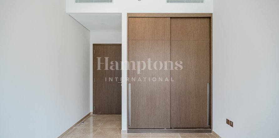 Apartamento em Palm Jumeirah, Dubai, EAU 3 quartos, 173.264 m2 № 651506